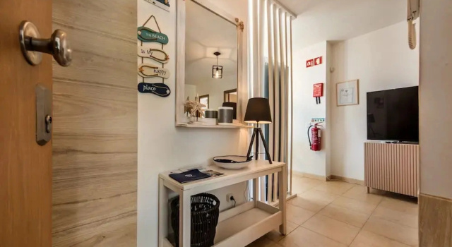 Casa Louro in Cabanas, Varaa Huoneisto Hotellit Algarve pysäköinnillä, Pysäköinti