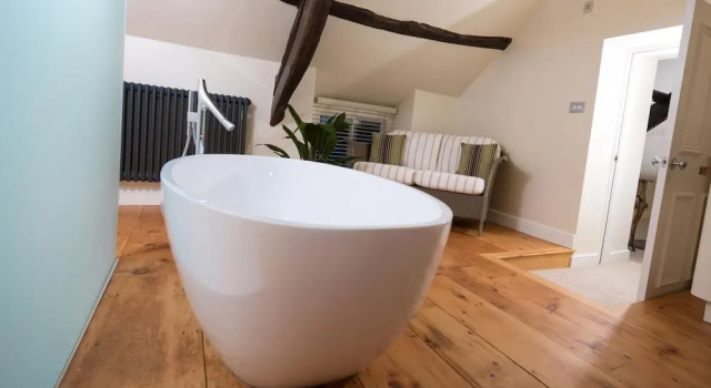 Doppel Suite Hipping Hall