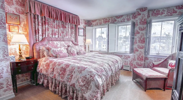 Centennial 2 Bedroom Condo Unit no. 13ab, Забронировать Апартаменты/квартира Апартаменты Бивер-Крик, рядом с Гонконгский Диснейленд, Апартаменты/квартира