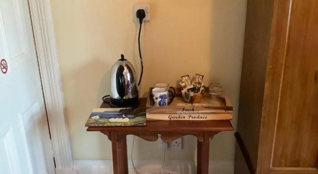 Struan House B&B, Забронировать Отель «постель и завтрак» Отели Glasgow & The Clyde Valley с парковкой, Парковка