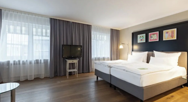 Двухместный номер Premium Garner Hotel Friedrichshafen by IHG