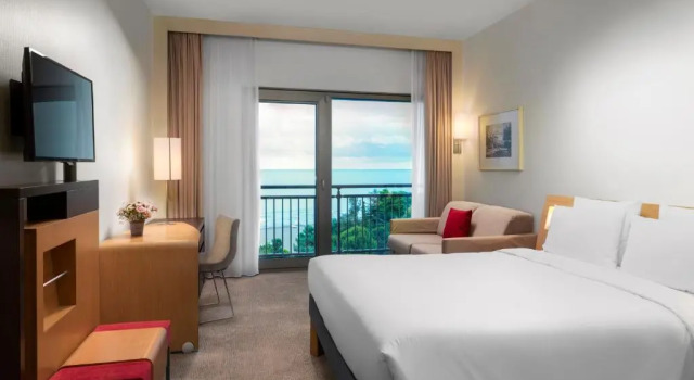 Двухместный номер Superior с видом на море Novotel Trabzon