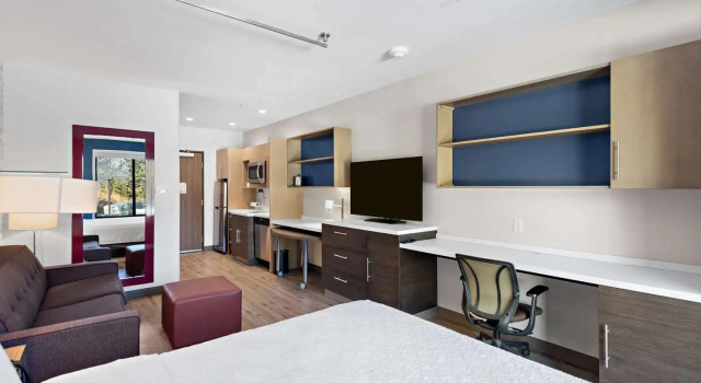 Двухместный люкс Home2 Suites By Hilton Big Bear Lake