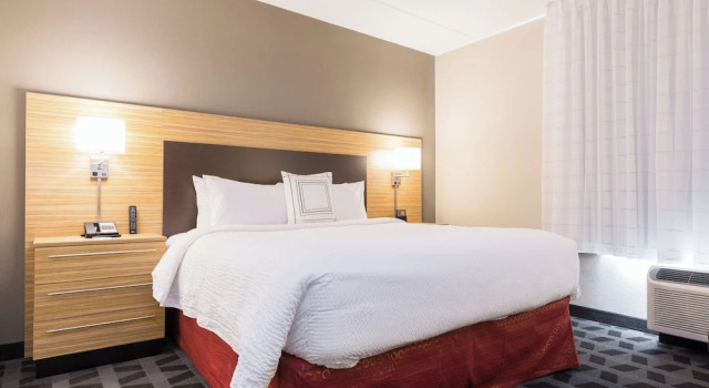 Одноместный номер Standard c 1 комнатой TownePlace Suites by Marriott Edmonton South