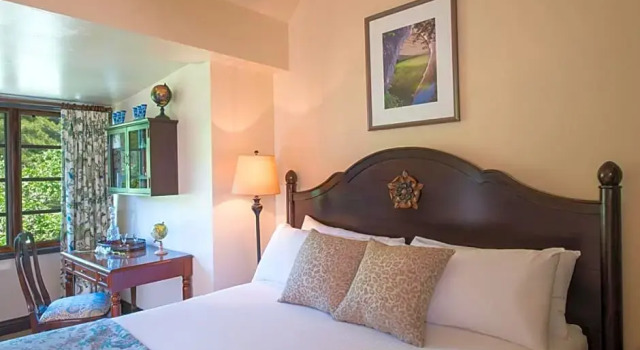 Двухместный люкс Benbow Historic Inn