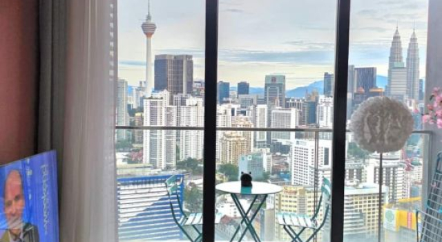 Lucentia| Sakura 1BR with KLCC View/ Infinity pool, Забронировать Отель Куала-Лумпур Федеральная территория Куала-Лумпур, рядом с Башни-близнецы Берджая Таймс-Сквэр