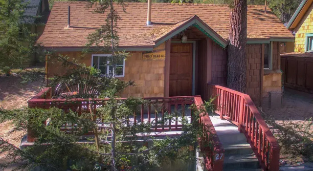 Студия Comfort Golden Bear Cottages