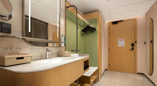 Номер Standard Hilton Garden Inn Shenzhen Pingshan Chaoshang Plaza