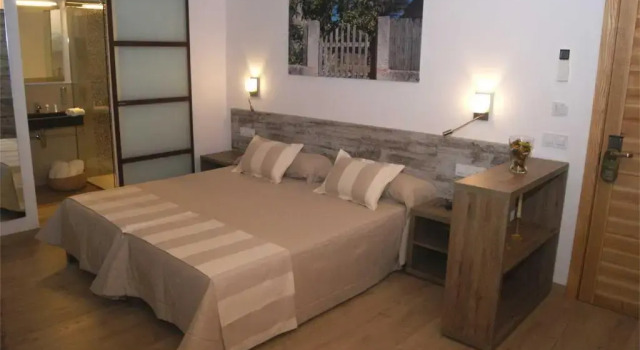 Petit Hotel C'an Mel