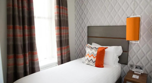 Номер Standard Inn on the Square