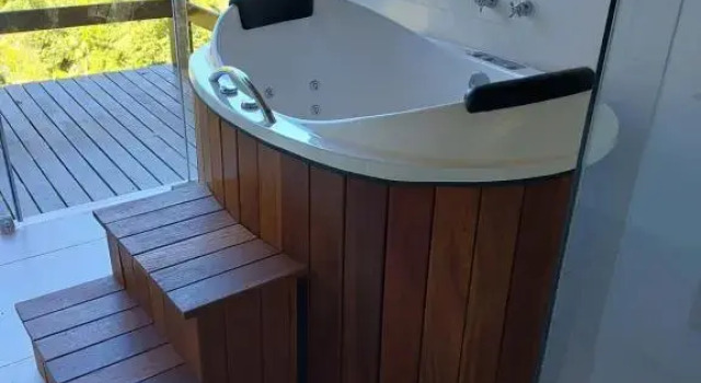 Lumiar Eco Lodge - Chalé Pedra Riscada, Забронировать Отель Отели штата Рио-де-Жанейро с парковкой, Парковка