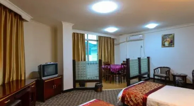 Люкс Jingyue Business Hotel
