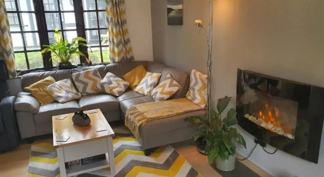 20 Tudor Court " Four Star AA accommodation"