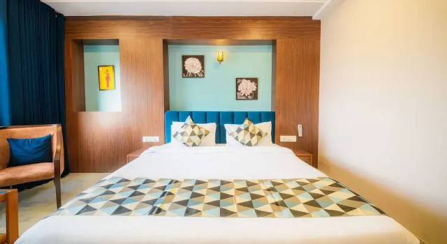Двухместный номер Deluxe The Sky Imperial - Shahi Hotels & Resort