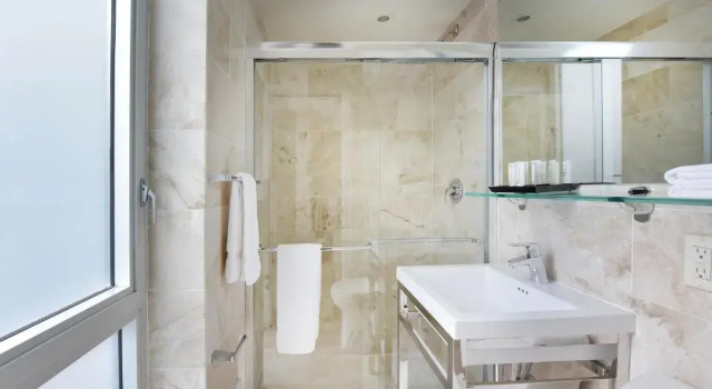 Двухместный номер Premier с балконом Hotel 32 32