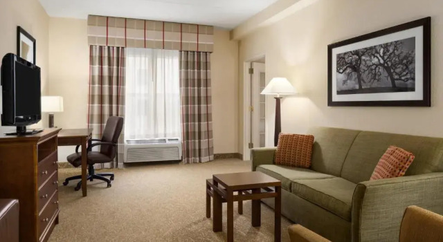 Двухместный люкс c 1 комнатой Country Inn & Suites by Radisson, Anderson, SC