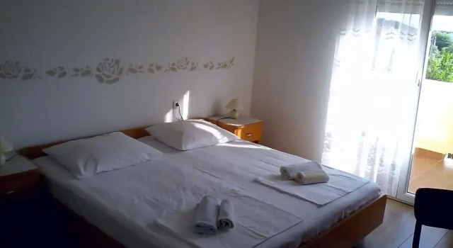 Anamat - A1, Prenota Hotel Hotel a Isole Quarnerine con parcheggio, Parcheggio