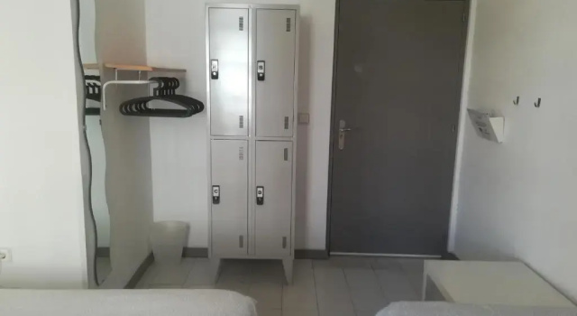 Трёхместный номер Standard Hostel Urban Sevilla