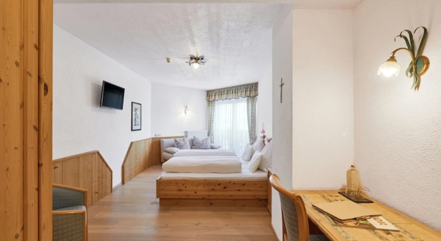 Номер Comfort Mineralienhotel Natznerhof