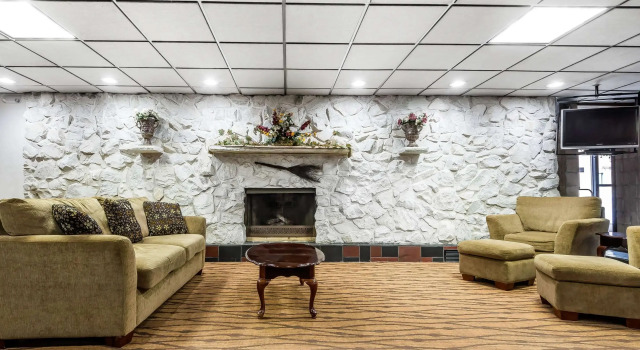 Quality Inn & Suites Binghamton Vestal, Réserver Hôtel Binghamton 