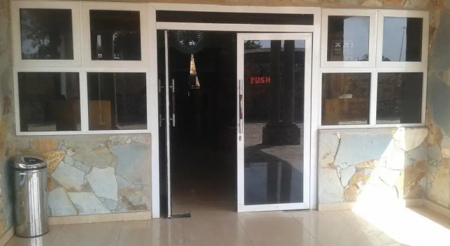 Viglosam Lodge, Đặt Khách sạn Wenchi Brong-Ahafo