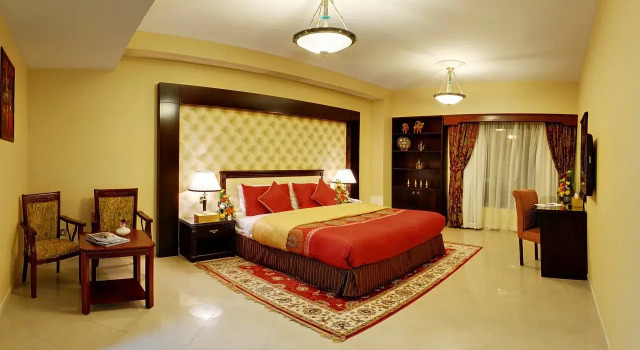 Deira Suites Deluxe Hotel Suites