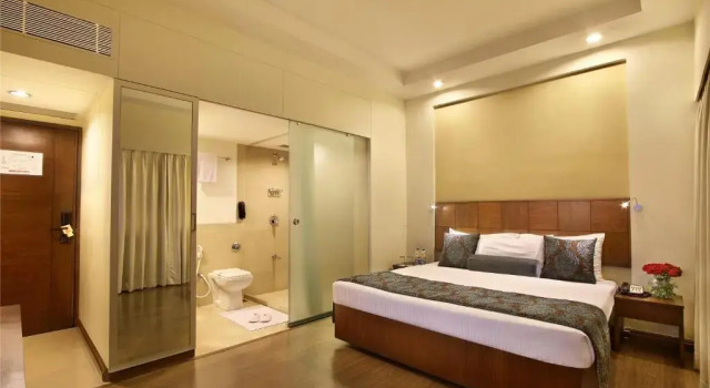 Двухместный номер Deluxe Hotel Express Towers