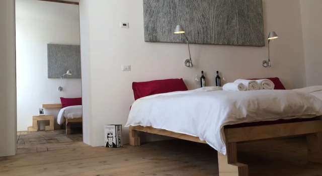 Семейный люкс с 2 комнатами с балконом и с видом на горы winebnb