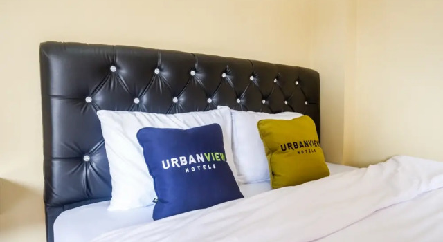 Urbanview Hotel Telu Wolu Monjali by RedDoorz, Book Hotel Hotels in Sleman with Parking, Parking