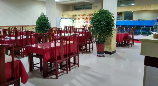 Golden Coast Xiao Xu Seafood Hotel, Book Hotel Qinhuangdao Hebei