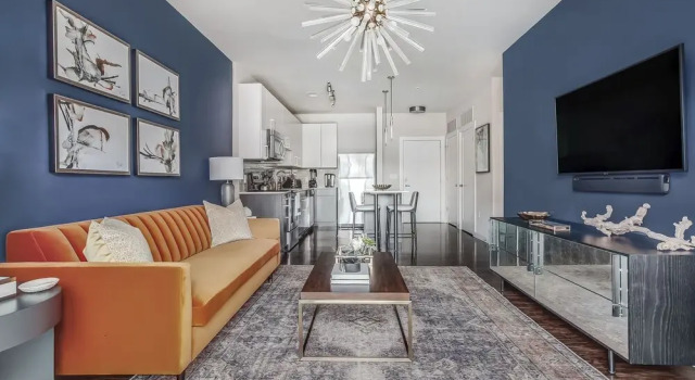 Glamorous Retreat
