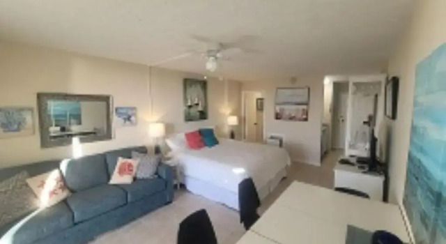 Апартаменты с видом на море Islander East Condominiums