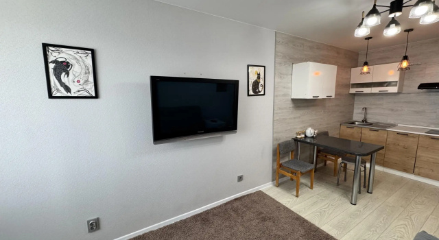 Apartments on Molodezhnaya St., 107B, Prenota Appartamento Hotel a Udmurtia con parcheggio, Parcheggio