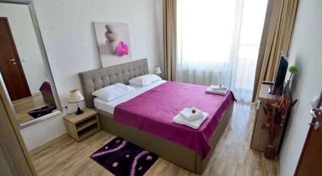 Apartament Mamaia Nord, Rezerwuj Apartament Hotele w Navodari z parkingiem, Parking