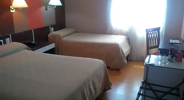 Трёхместный номер Standard Conquistador Hotel