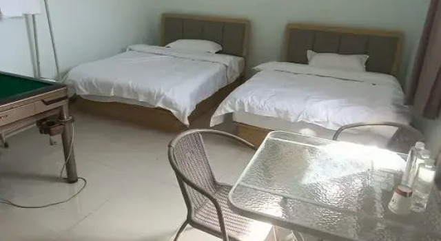 Номер Standard Цокольный этаж Ran'erju Homestay (Yili Yining International Airport)
