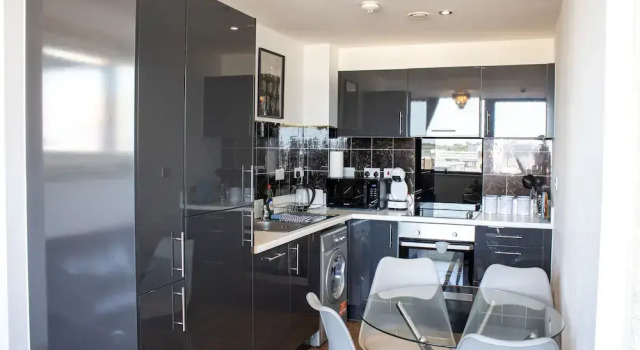 Апартаменты Executive 2 Bedroom Central Apartment