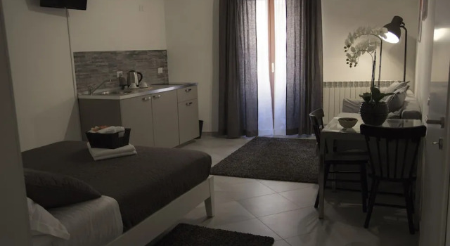 Четырёхместный семейный номер Standard с видом на город B&B Gallidoro