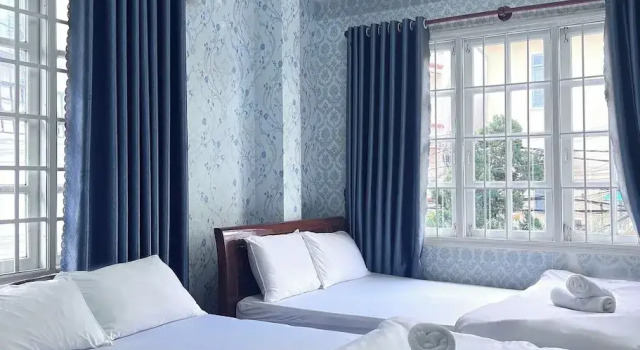 Номер Standard Glory Gia Huy Hotel