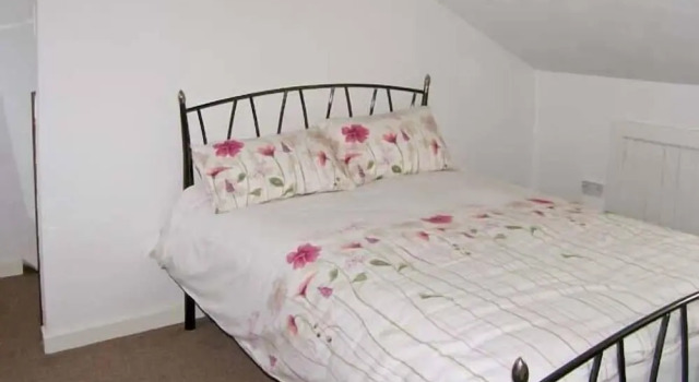 Hendre Aled Cottage 3, Забронировать Дом для отпуска Ллансаннан Клоид