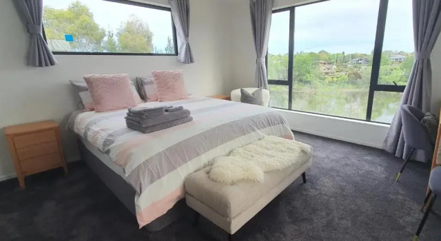 Коттедж Wonderful River View-Brand New Home - 4 Bedrooms