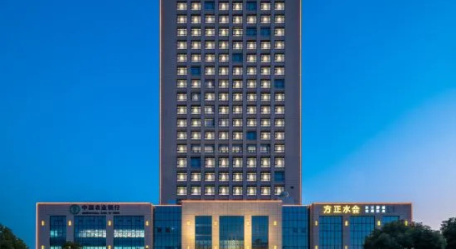 Founder International Hotel, Book Hotel Hotels in Yangzhou with a Pool, Swimming Pool