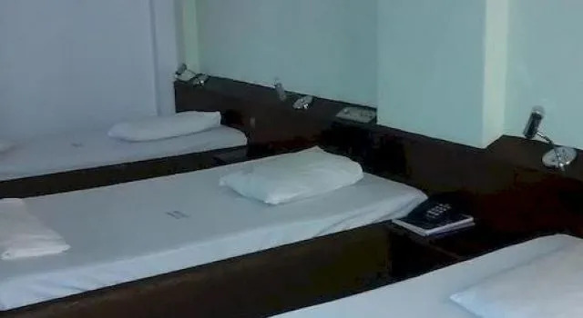 Comodoro Tourist Hotel