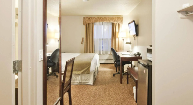 Provost Motor Inn