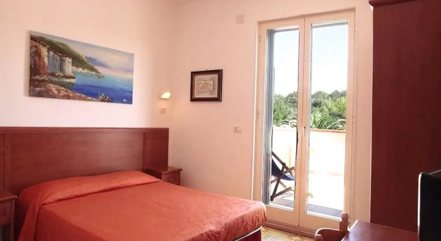 Vela Club, Book Hotel Hoteller i Rodi Garganico med pool, Swimmingpool