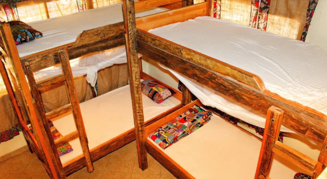Seng i sovesal Mountain bikes house and Eco bungalow - Hostel