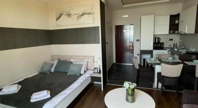 Milmari I2 Lux Apartman Obradovic, Buchen Sie Ferienwohnung Hotels in Zentralserbien mit Pool, Schwimmbad
