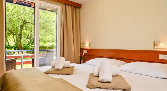 Двухместный номер Standard с балконом Holiday Resort Medveja - Liburnia