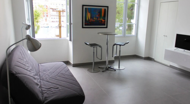 Okeanos Apartment, Забронировать Апартаменты/квартира Ницца Приморские Альпы, рядом с Касл-Хилл