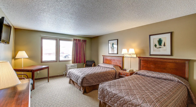 Western Inn, Rezerwuj Hotel Hotele w Iowa z basenem, Basen